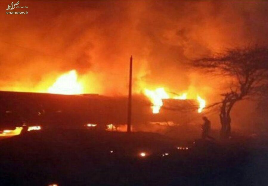 عکس/ تصادف قطار با تانکر حمل سوخت در پاکستان