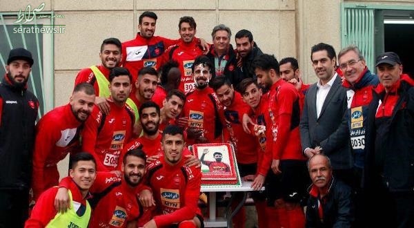 عکس/ سورپرایز بازیکنان پرسپولیس برای بشار رسن