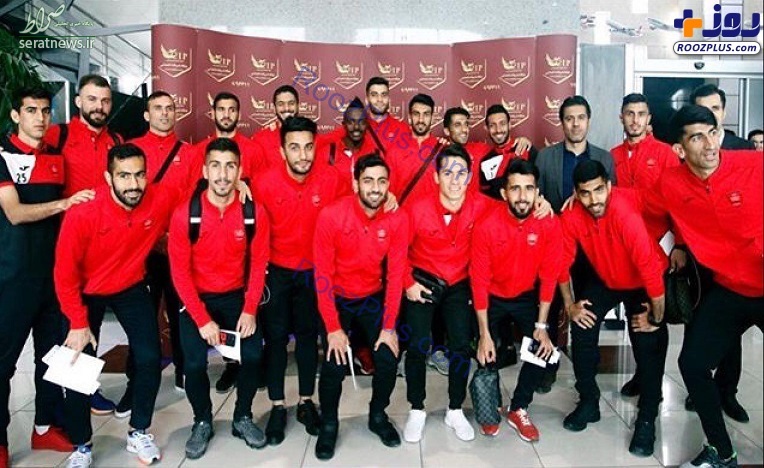 عکس/ یادگاری پرسپولیسی‌ها در فرودگاه!