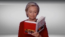 تصاویر/اتفاقات سال اول ریاست جمهوری ترامپ در ۳۰ عکس