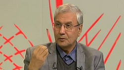 عکس/ تصویری خاص از تجمع اعتراضی بازنشستگان