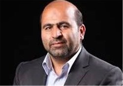 قناعتی: بیماری شهردار تهران بهانه است