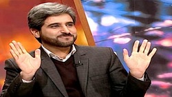 فیلم | توضیحات رضا رشیدپور درباره عکس با عوامل «عشق ابدی»