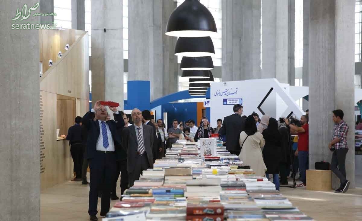 تصاویر | دومین روز سی‌امین نمایشگاه بین‌المللی کتاب تهران