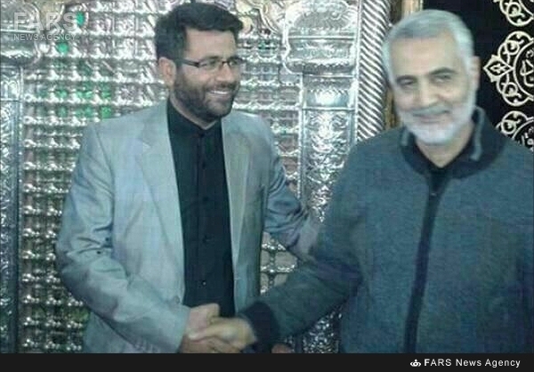 حاج قاسم به دیدار خانواده شهید خزایی رفت +تصاویر حاج قاسم به دیدار خانواده شهید خزایی رفت +تصاویر