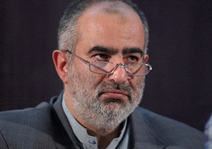 یادداشت عجیب مشاور روحانی درباره تجمعات خیابانی: صحنه مستعد درگیری است! یادداشت عجیب مشاور روحانی درباره تجمعات خیابانی: صحنه مستعد درگیری است!
