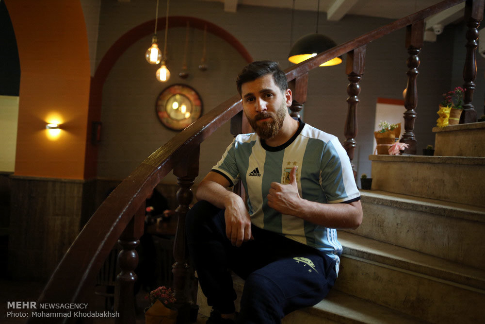 گفتگوی جالب با همزاد ایرانی مسی +تصاویر