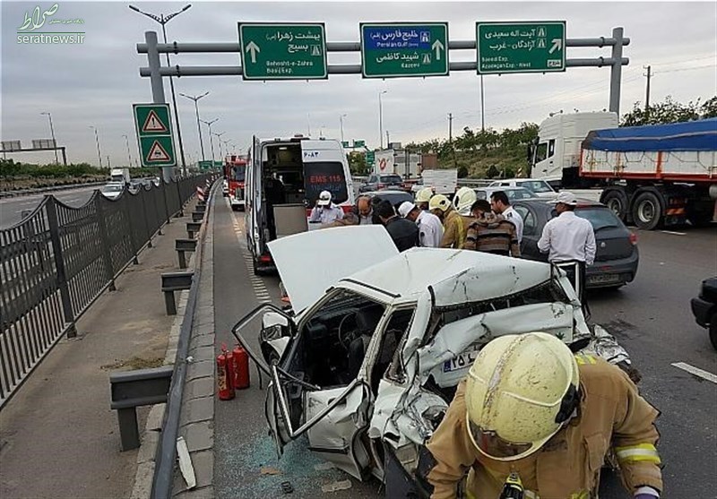 عکس/ مرگ زن جوان در تصادف بزرگراه آزادگان