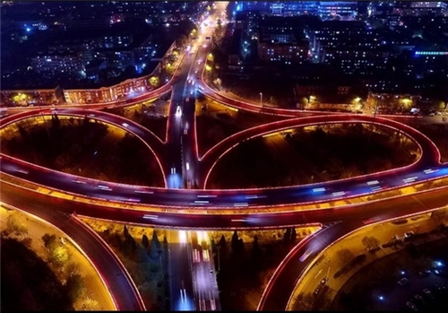 بزرگ‌ترین پل هوایی چین (عکس)
