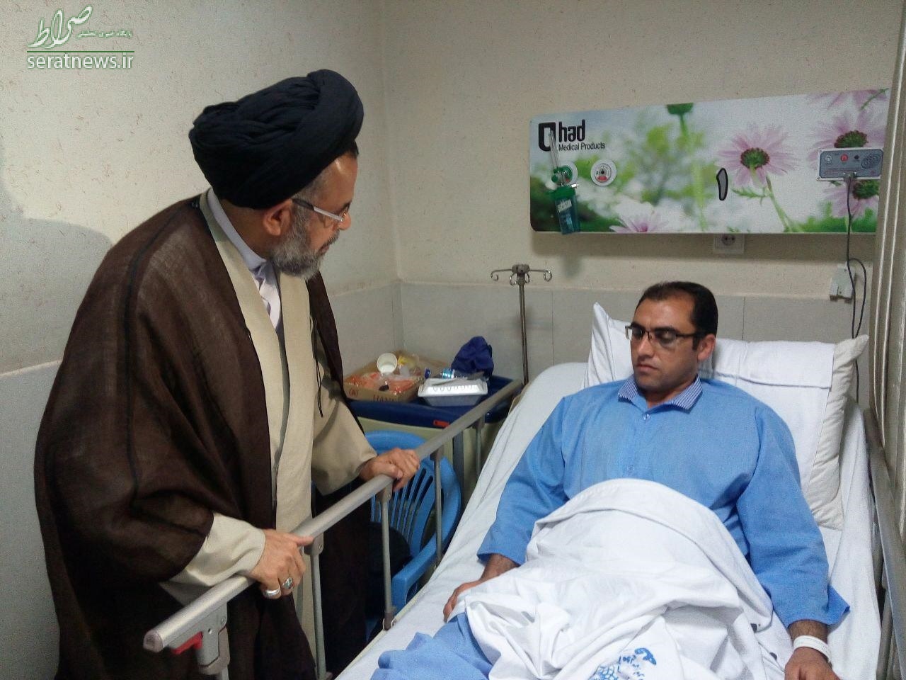 عکس/ عیادت وزیر اطلاعات از مجروحان حادثه تروریستی تهران