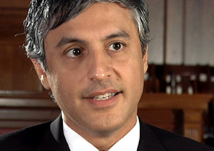 مجری ایرانی از سی.ان.ان اخراج شد مجری ایرانی از سی.ان.ان اخراج شد