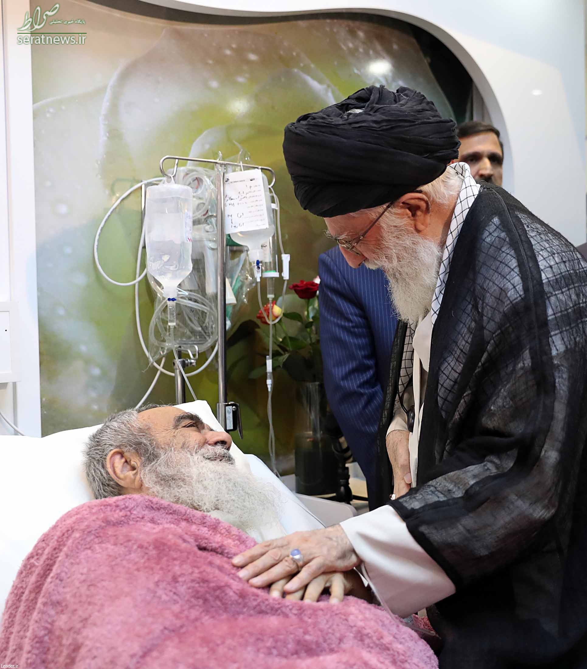 عیادت رهبر انقلاب از آیتالله مظاهری عیادت رهبر انقلاب از آیتالله مظاهری