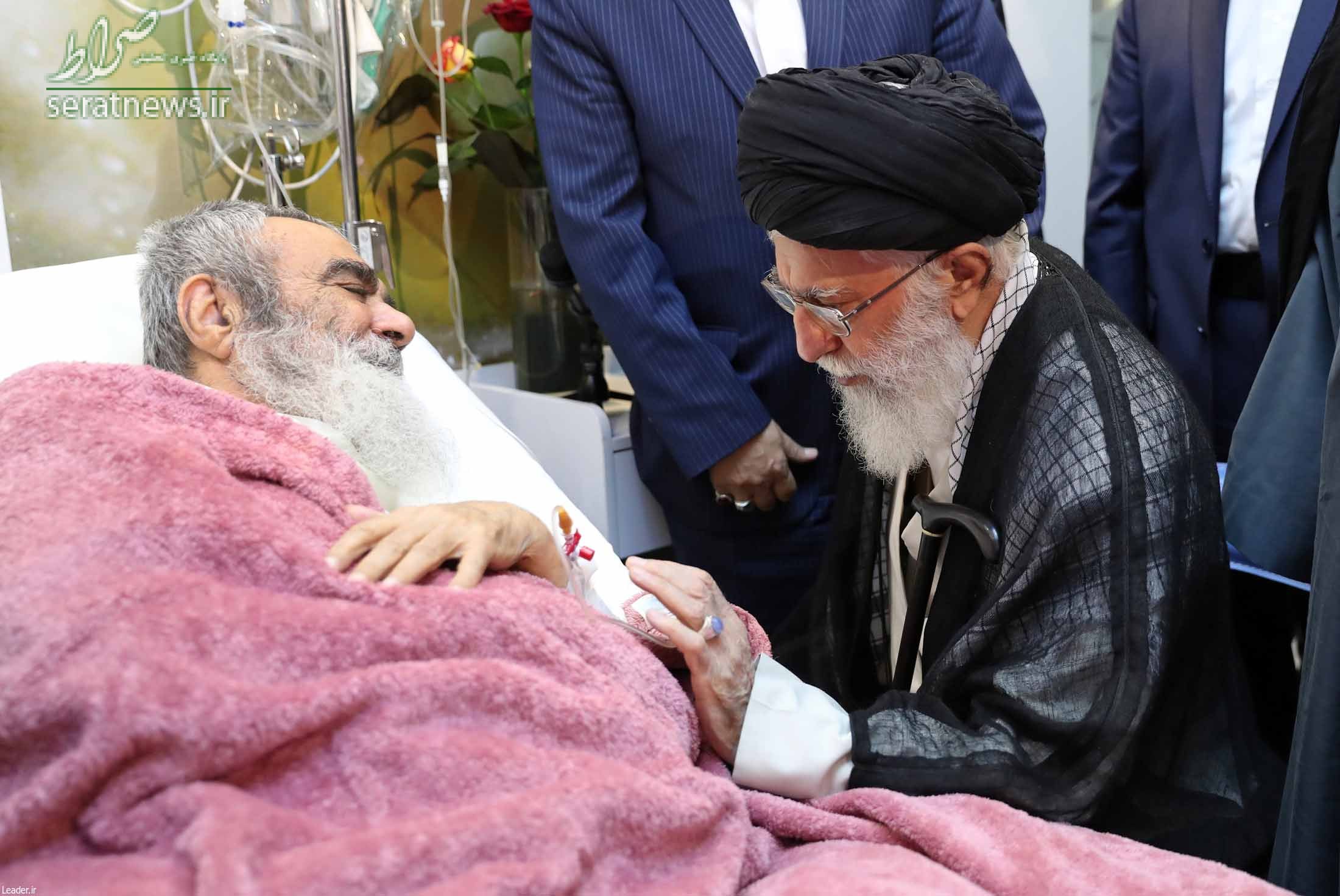 عیادت رهبر انقلاب از آیتالله مظاهری عیادت رهبر انقلاب از آیتالله مظاهری