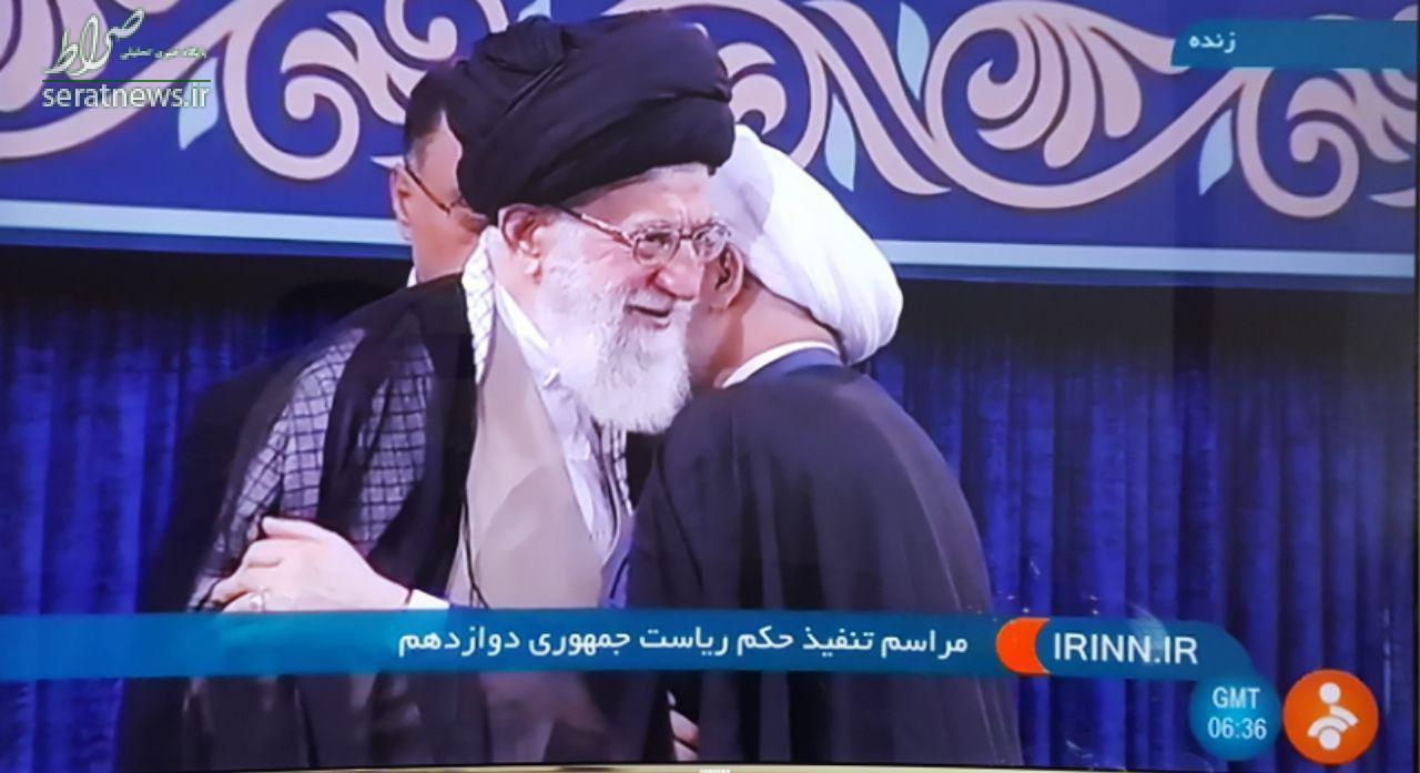 رهبر انقلاب حکم تنفیذ روحانی را به وی اعطا کردند + عکس و متن حکم رهبر انقلاب حکم تنفیذ روحانی را به وی اعطا کردند + عکس و متن حکم