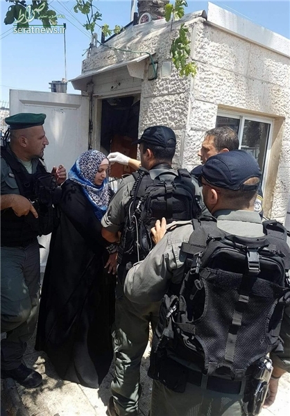 بازداشت یک دختر شجاع فلسطینی در قدس +عکس بازداشت یک دختر شجاع فلسطینی در قدس +عکس