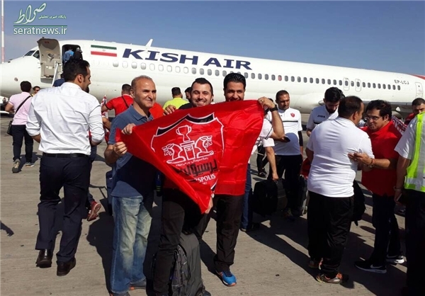 هواداران پرسپولیس راهی عمان شدند +تصاویر هواداران پرسپولیس راهی عمان شدند +تصاویر