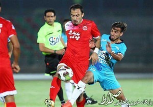عکس/ شکست آبیپوشان در پایان نیمه اول عکس/ شکست آبیپوشان در پایان نیمه اول