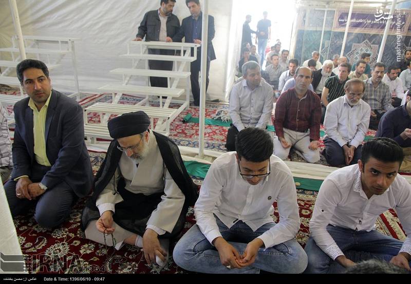 عکس/ حضور رئیسی در نماز عید قربان