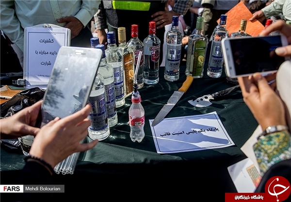 از عربدهکشی در خيابان تا موشمردگی در حياط پليس+ تصاویر از عربدهکشی در خيابان تا موشمردگی در حياط پليس+ تصاویر