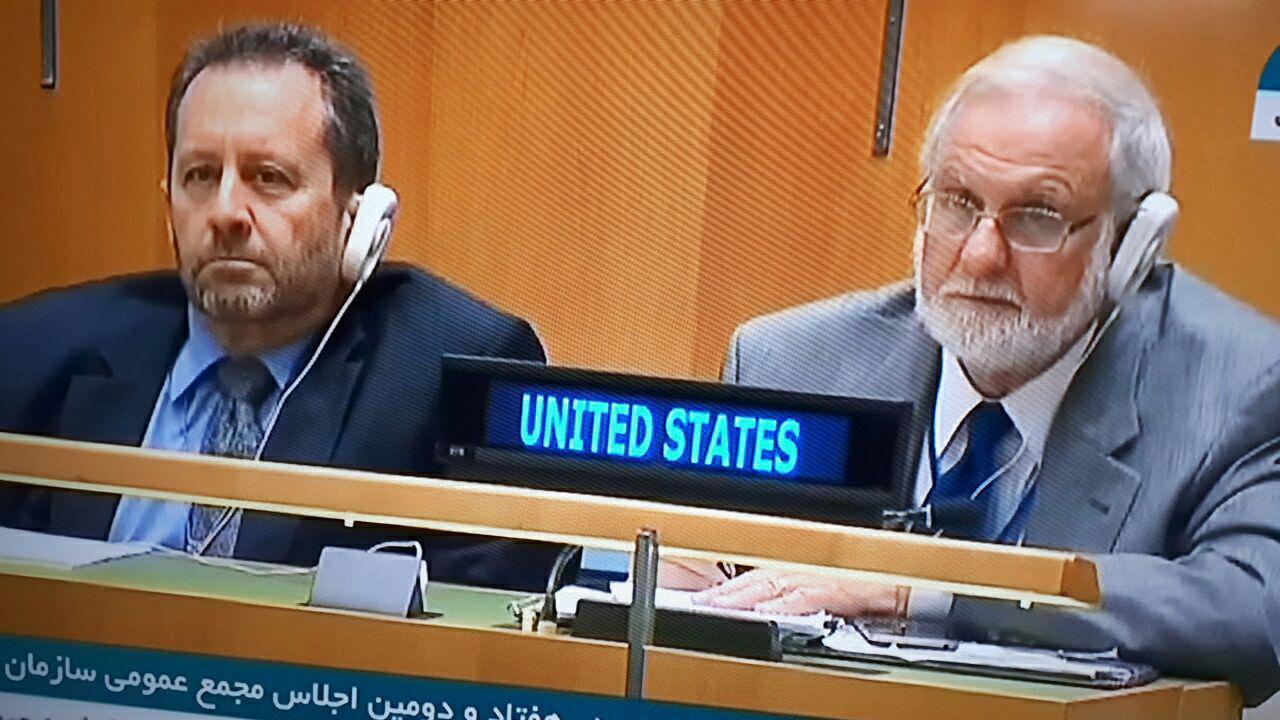 عکس/ نمایندگان امریکا هنگام سخنرانی روحانی در سازمان ملل عکس/ نمایندگان امریکا هنگام سخنرانی روحانی در سازمان ملل