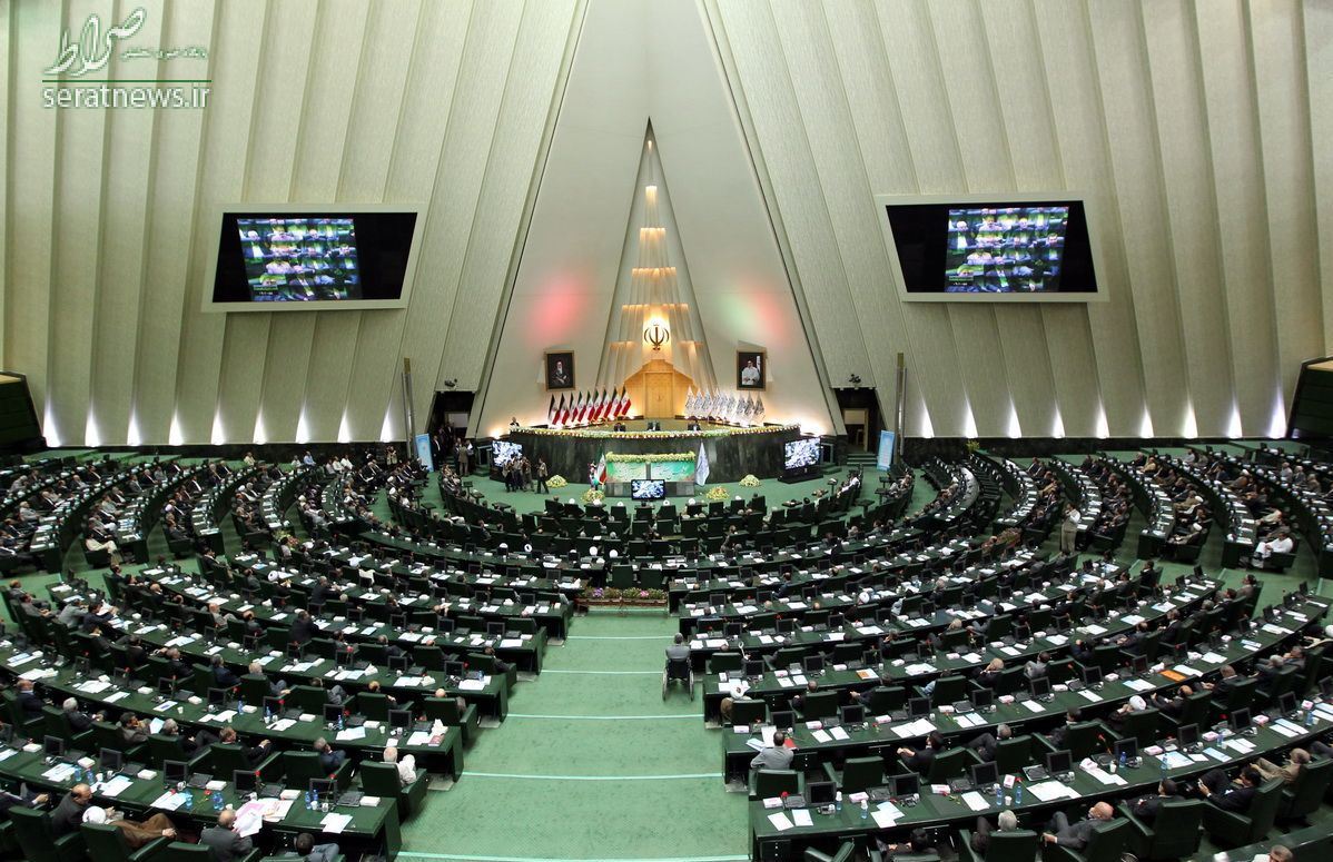 گزارش کمیسیون امنیت ملی از روند اجرای برجام در دستور کار مجلس گزارش کمیسیون امنیت ملی از روند اجرای برجام در دستور کار مجلس