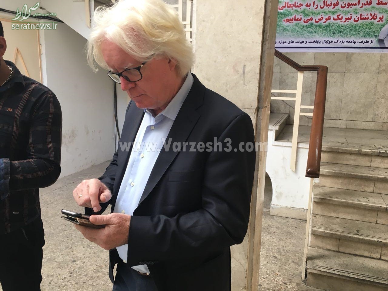وینفرد شفر، نام پدر یوهان! وینفرد شفر، نام پدر یوهان!