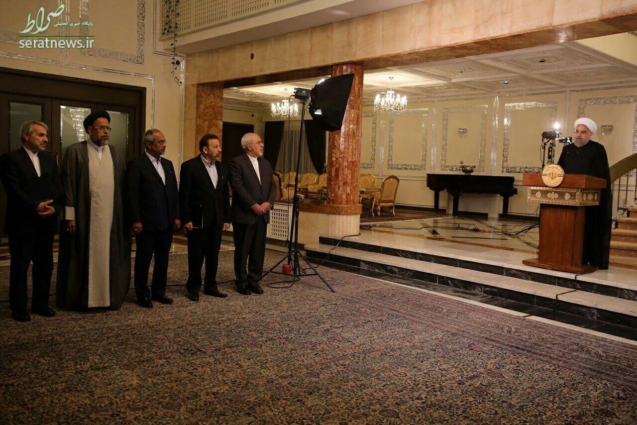 عکس/ پشتصحنه سخنرانی ضدآمریکایی روحانی عکس/ پشتصحنه سخنرانی ضدآمریکایی روحانی