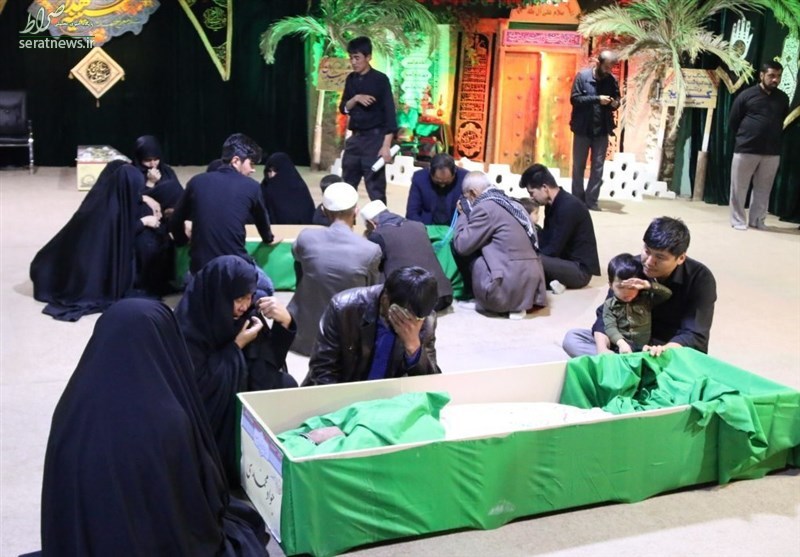وداع با ۲ شهید فاطمیون در معراج شهدا+عکس وداع با ۲ شهید فاطمیون در معراج شهدا+عکس