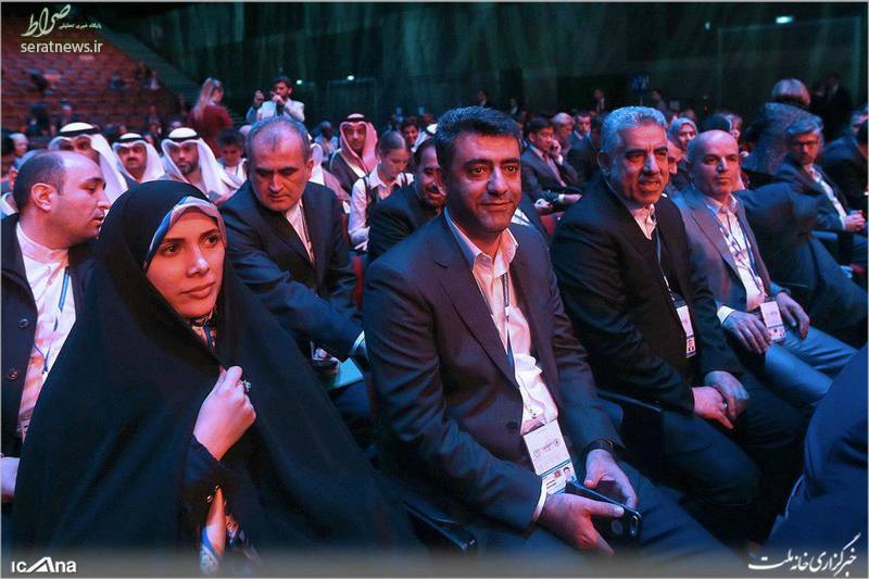 آفتابی شدن دختر مدیر نجومیبگیر در روسیه! +عکس آفتابی شدن دختر مدیر نجومیبگیر در روسیه! +عکس