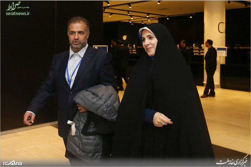 آفتابی شدن دختر مدیر نجومیبگیر در روسیه! +عکس آفتابی شدن دختر مدیر نجومیبگیر در روسیه! +عکس