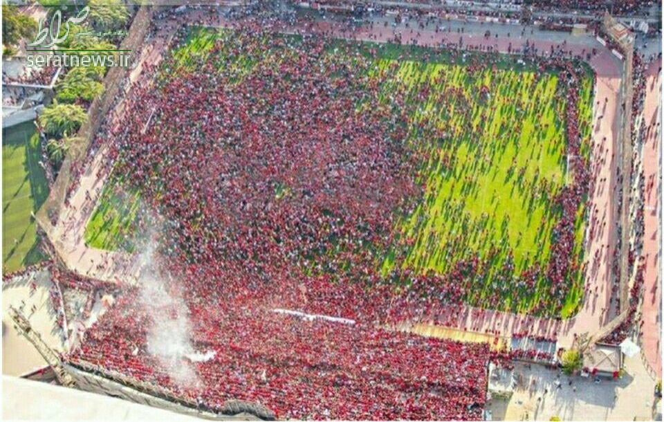 عکس/ ازدحام تماشاگران قبل از فینال لیگ قهرمانان آفریقا عکس/ ازدحام تماشاگران قبل از فینال لیگ قهرمانان آفریقا