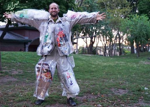 عکس/ اعتراض متفاوت مرد آمریکایی به تولید زباله