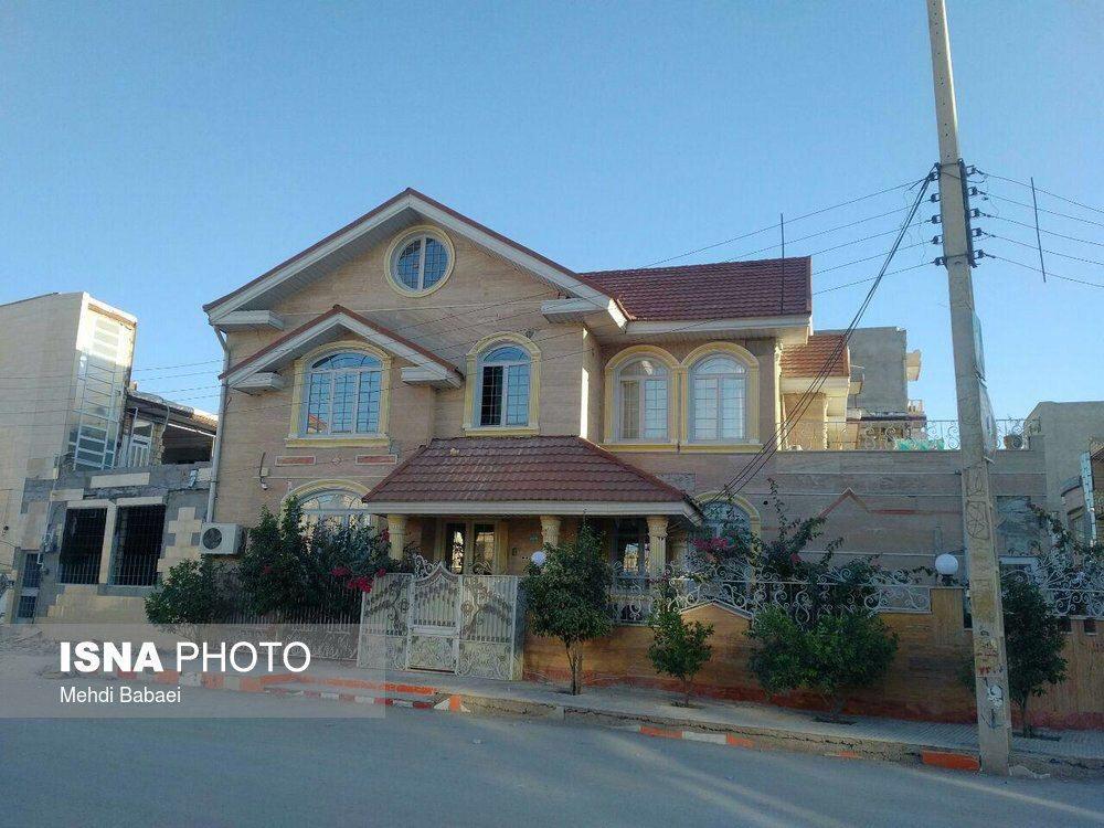 عکس/ خانه‌ای در سرپل ذهاب که حتی ترک نخورده است