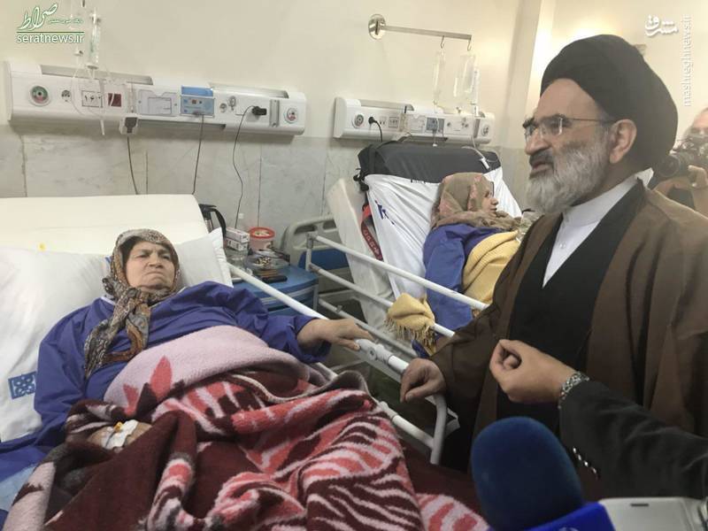 عکس/ عیادت نماینده رهبرانقلاب از مصدومین زلزله کرمانشاه عکس/ عیادت نماینده رهبرانقلاب از مصدومین زلزله کرمانشاه