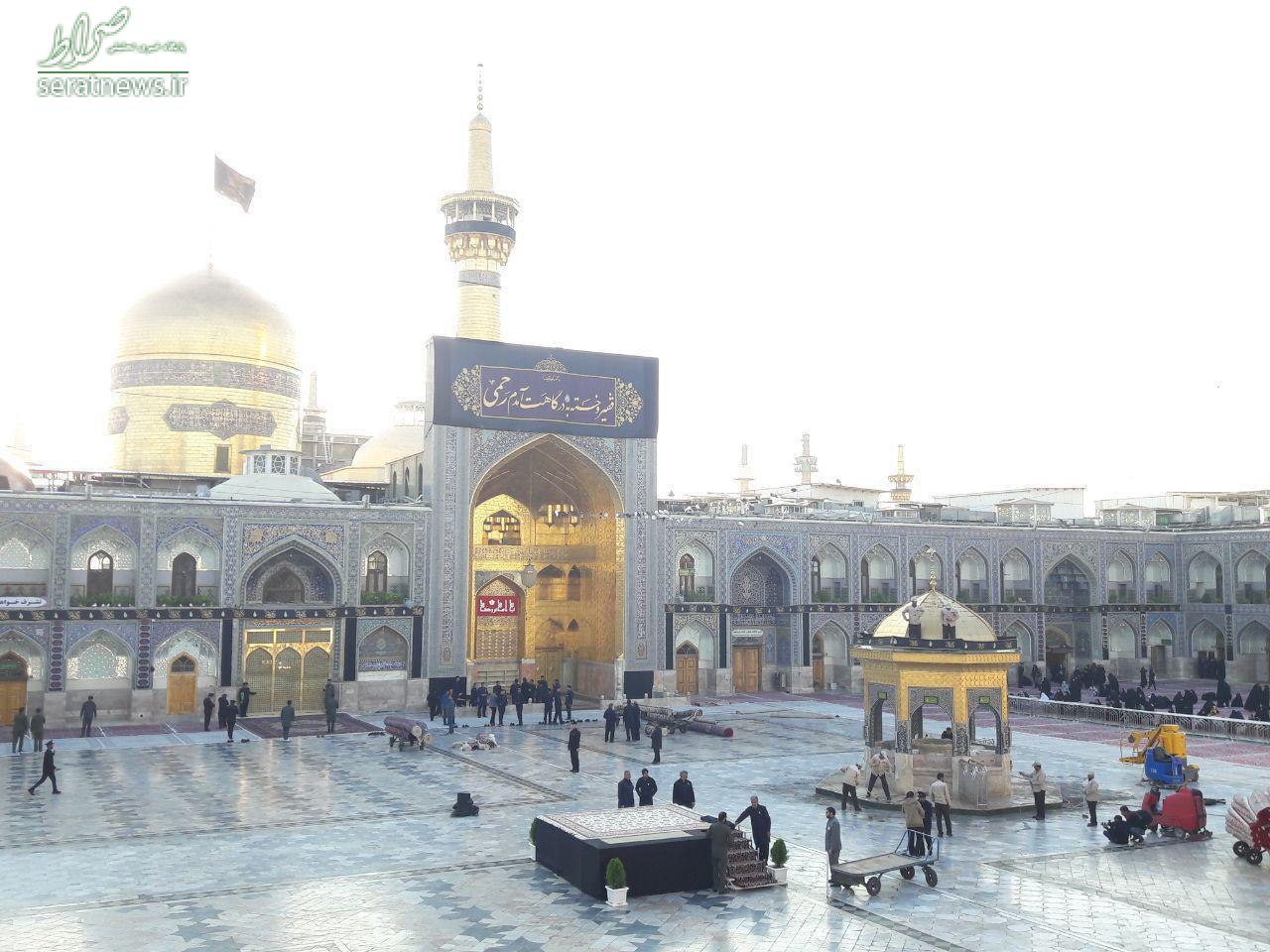 عکس/ آماده سازی حرم رضوی برای مراسم خطبه خوانی عکس/ آماده سازی حرم رضوی برای مراسم خطبه خوانی