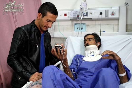 نجات معجزه آسای 6 نفر از مجروحان زلزله کرمانشاه + عکس نجات معجزه آسای 6 نفر از مجروحان زلزله کرمانشاه + عکس