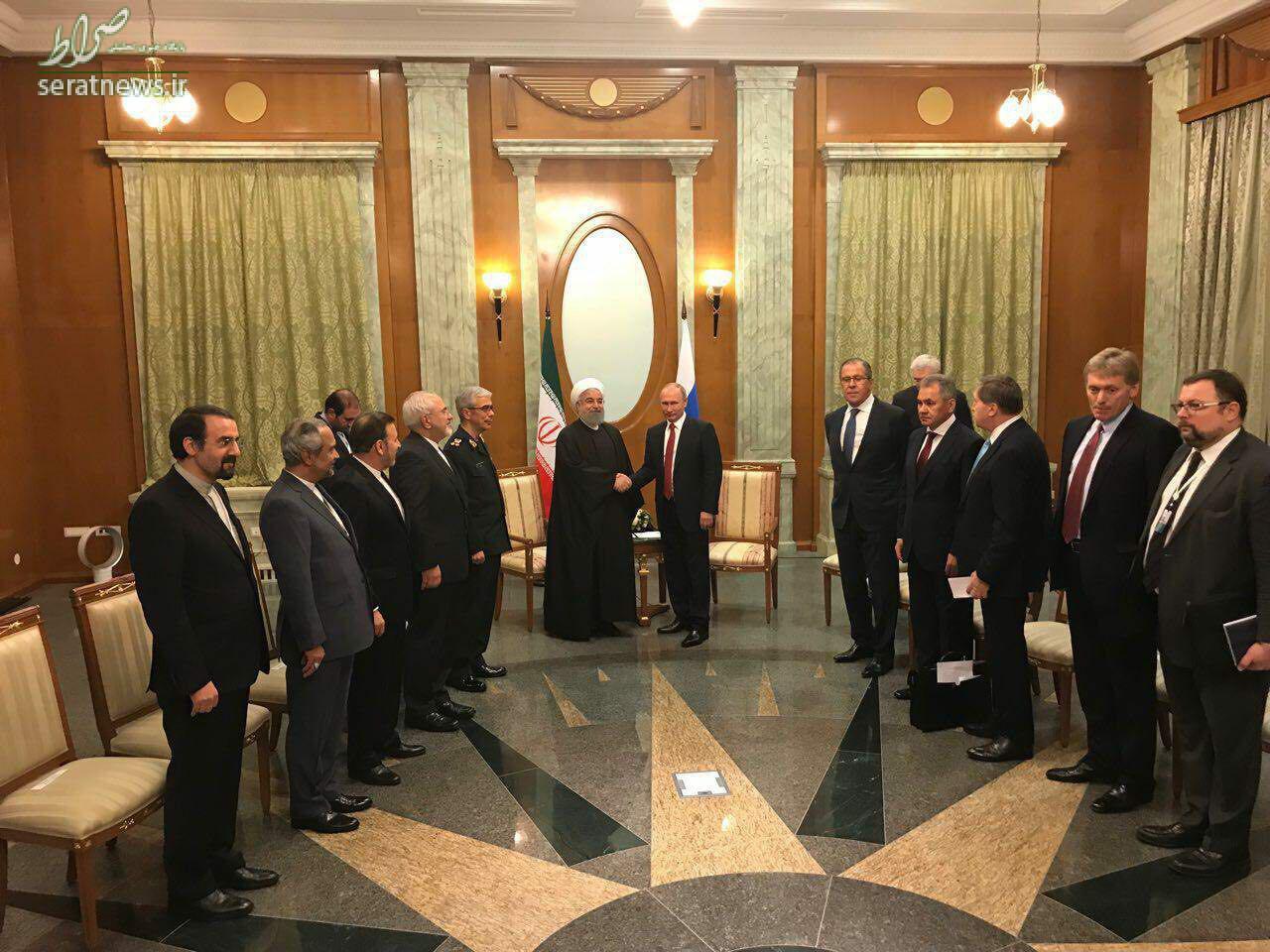 روحانی با پوتین دیدار کرد روحانی با پوتین دیدار کرد