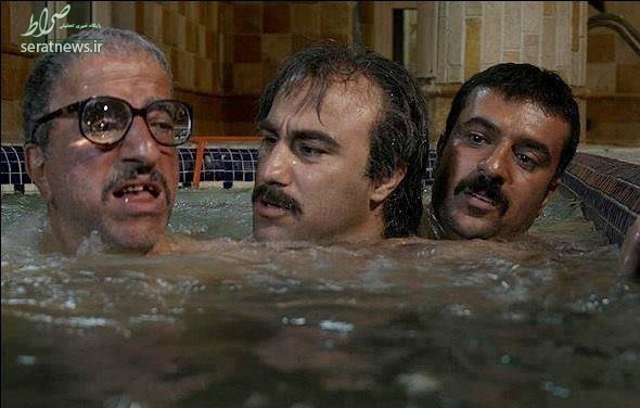 نمایش استخر آقایان در نمایش استخر آقایان در