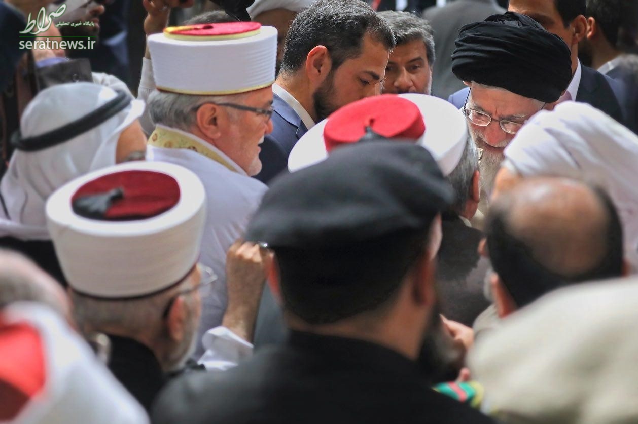 تصویر متفاوت از دیدار سفرای خارجی با رهبر انقلاب