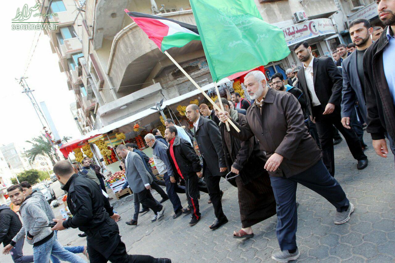 عکس/ اسماعیل هنیه در تظاهرات امروز مردم غزه
