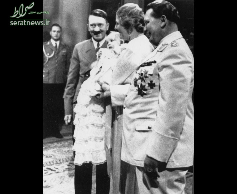 عکسهای دیده نشده از هیتلر در آلبوم فرمانده نیروی هوایی آلمان +تصاویر عکسهای دیده نشده از هیتلر در آلبوم فرمانده نیروی هوایی آلمان +تصاویر