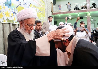 ماجراهای عمامه‌گذاری احمد خمینی