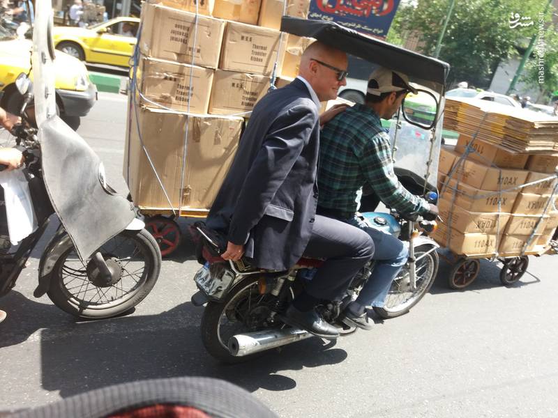 تصاویر/موتورسواری سفیر آلمان در تهران