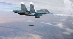 حمله هوایی آمریکا به دو پایگاه سوریه در دیرالزور