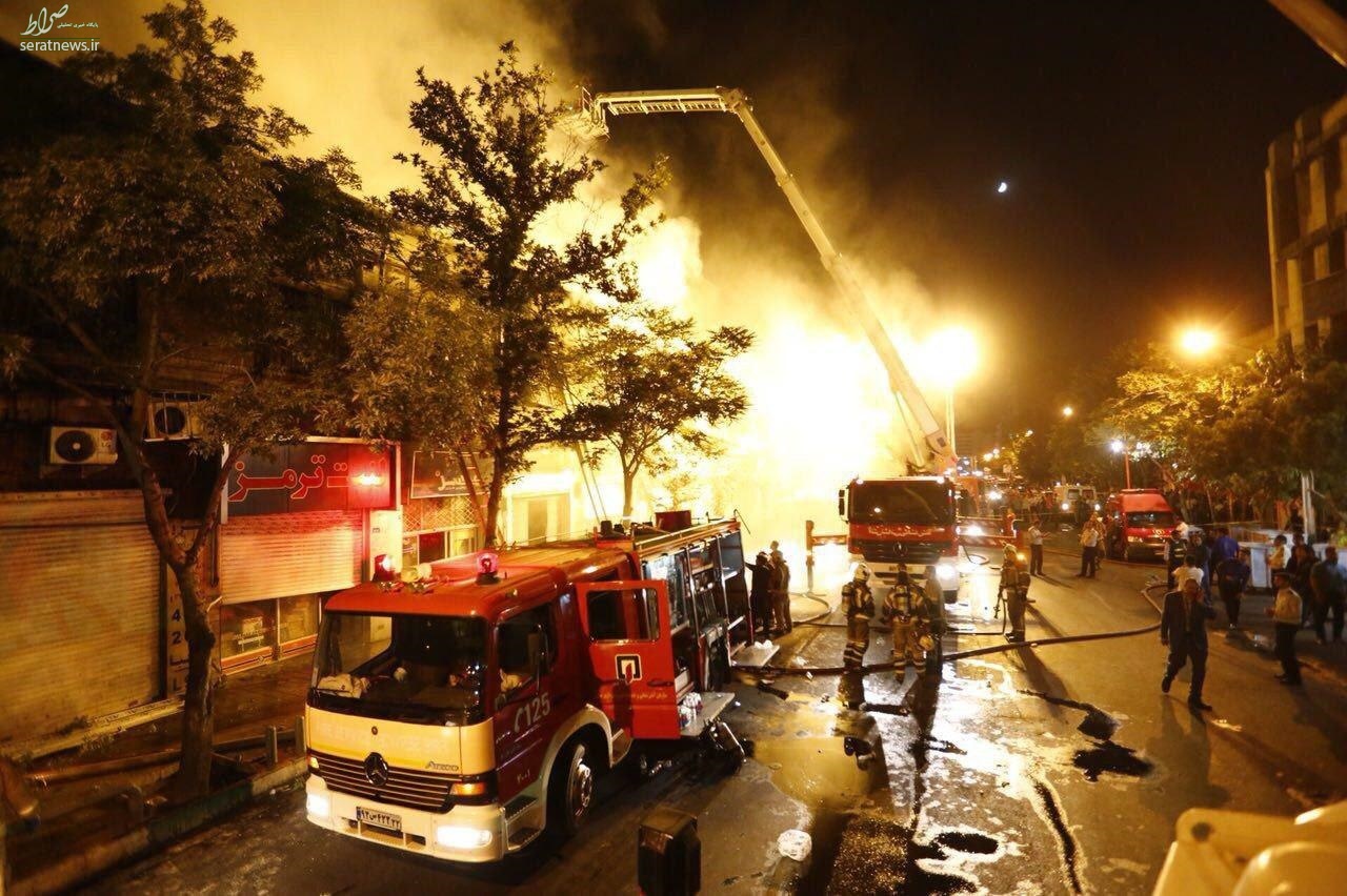 آتش‌سوزی گسترده در خیابان امیرکبیر تهران +عکس