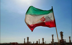 احتمال عقب‌نشینی آمریکا از تحریم نفتی ایران