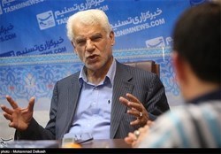بهمنی: مجلس به موضوع حساب بانکی «آقازاده‌ها» ورود کرد
