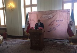 برگزاری مراسم روز خبرنگار با حضور ظریف