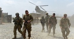 چرا آمریکا و انگلیس نظامیان بیشتری به افغانستان می‌فرستند؟