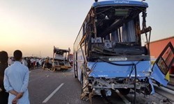 برخورد اتوبوس و پژو ٤٠٥ در قزوین حادثه آفرید